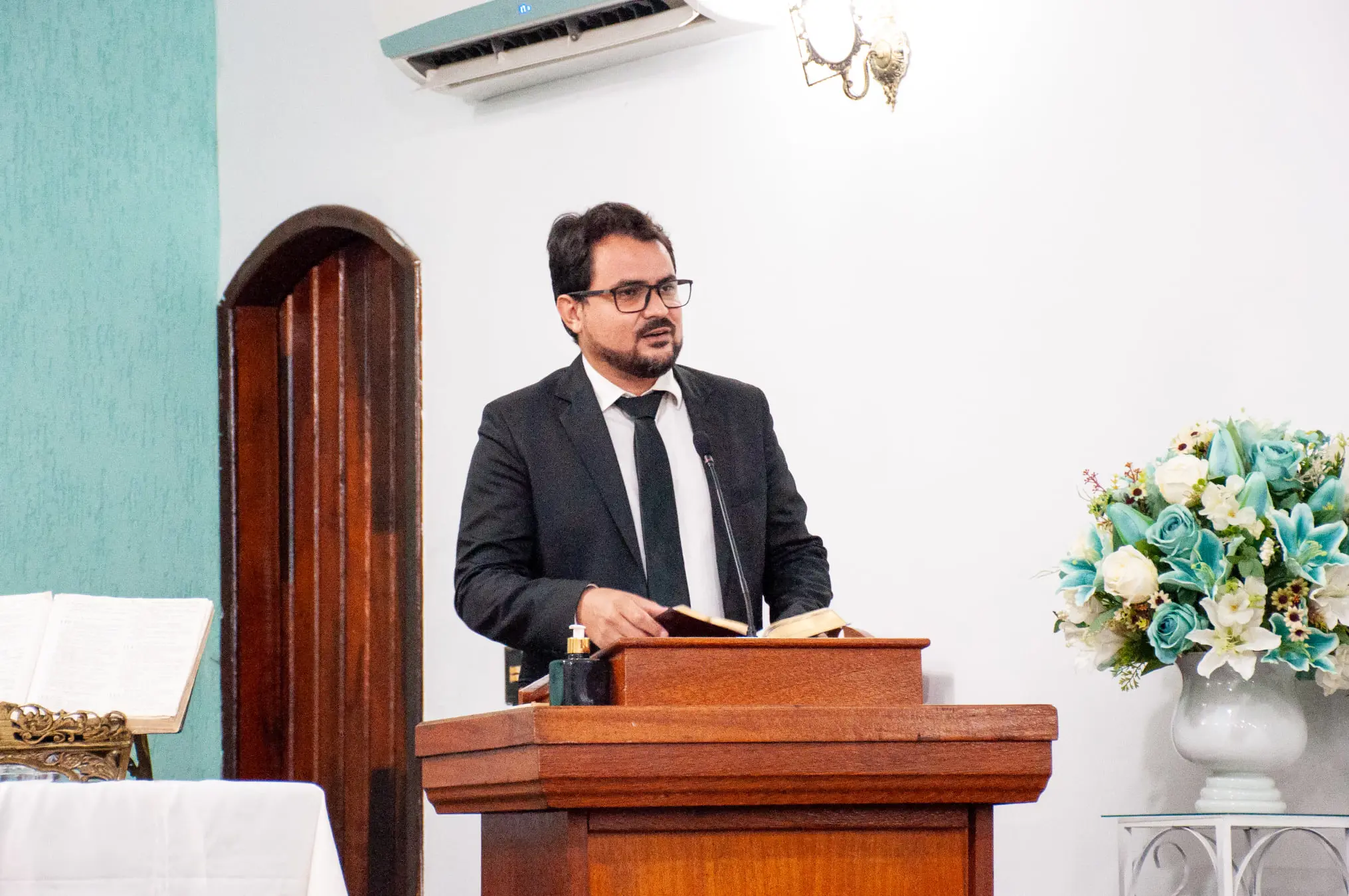 Presb. Maicon Trentim Gomes